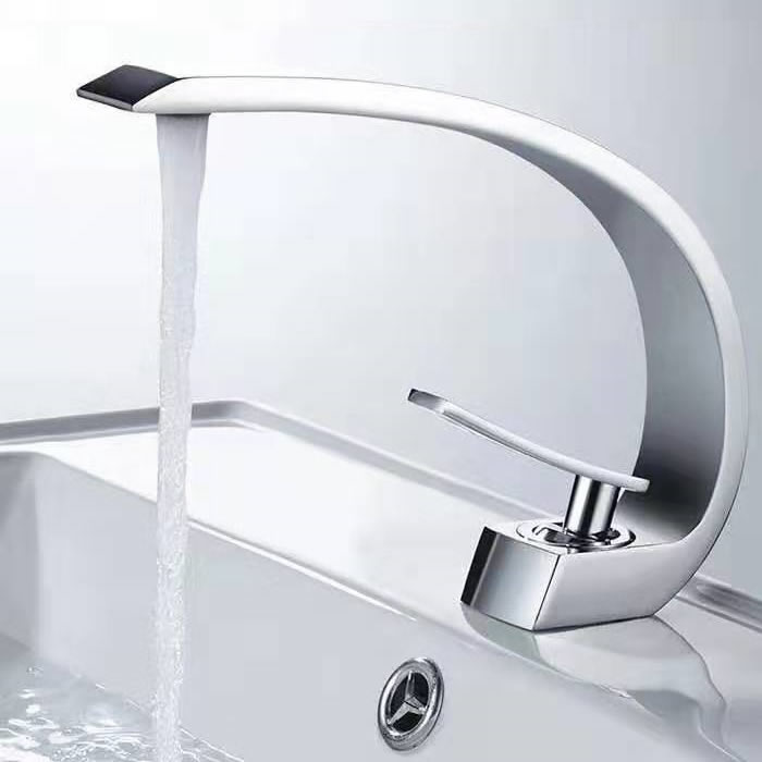 BATHROOM TAPS & BASIN FAUCET MIXERS